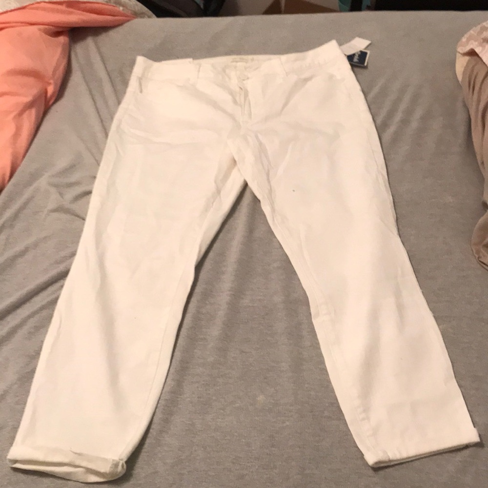White skinny jeans